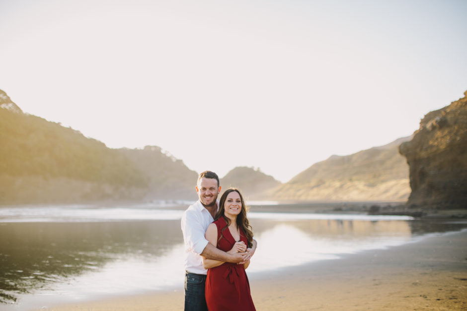 Bethells beach engagement photographer