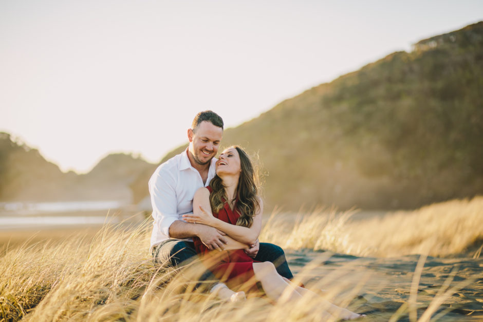 Bethells beach engagement photographer
