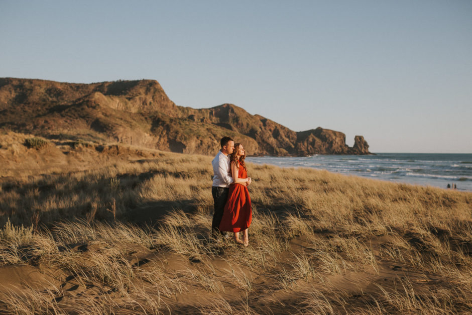 Bethells beach engagement photographer