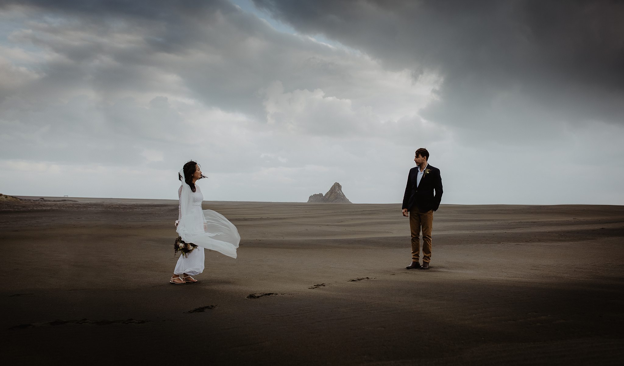 Westcoast waterfall elopement