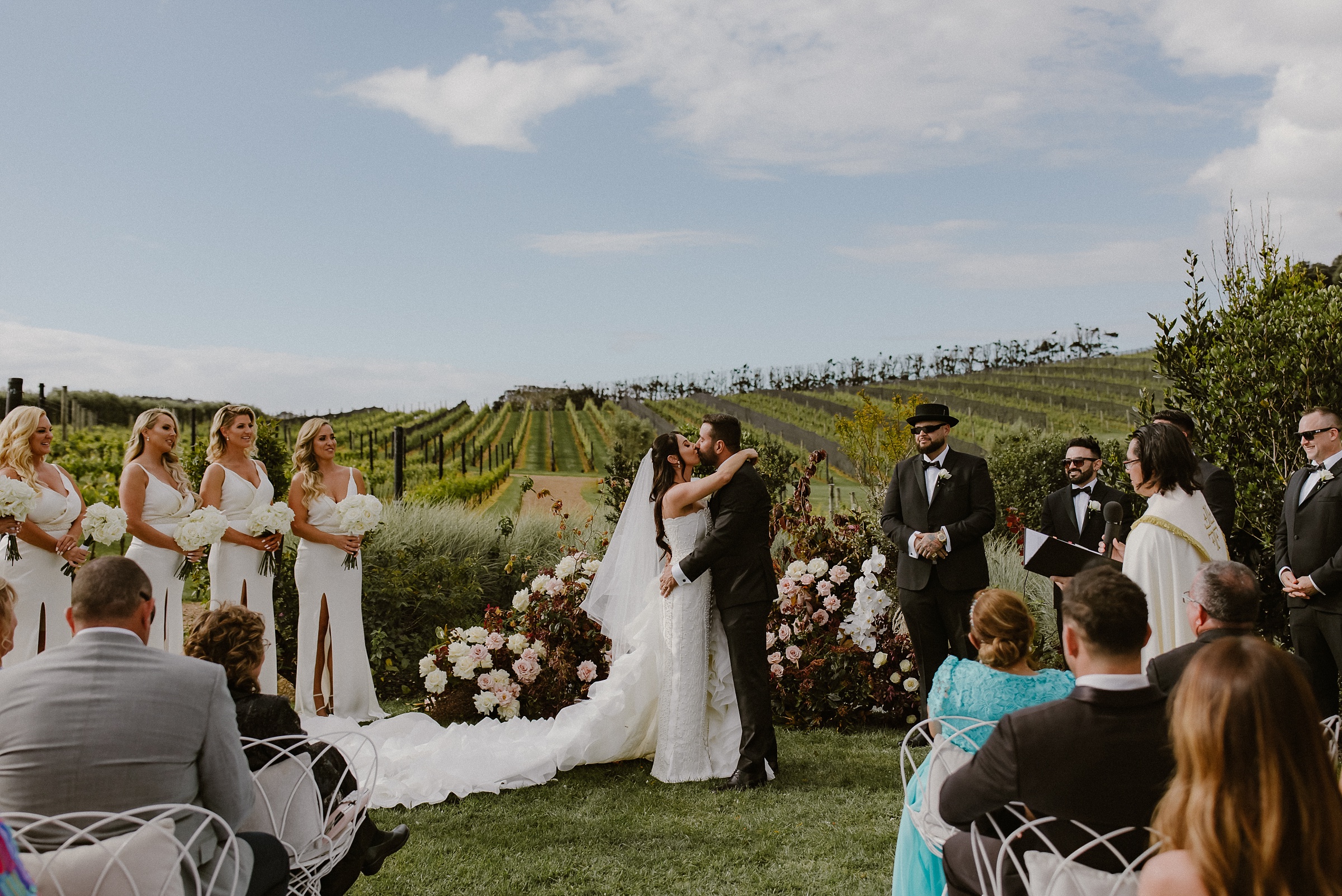 wedding ceremony waiheke island